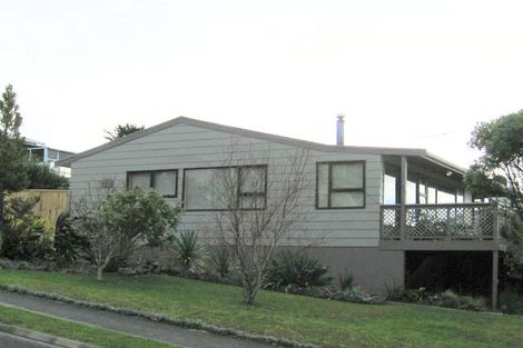 Photo of property in 1 Te Kapa Place, Snells Beach, 0920