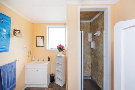 Photo of property in 19 Alexandra Street, Marton, 4710