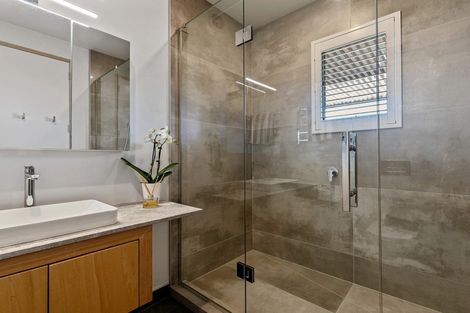 Photo of property in 15c Wonderview Road, Leigh, 0985