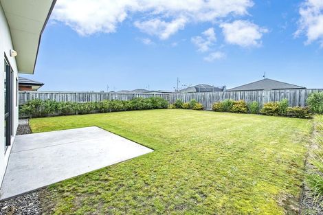 Photo of property in 27 Pakohe Street, Pegasus, 7612