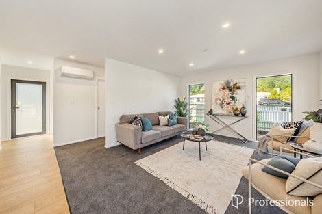 Photo of property in 24b Wainuiomata Road, Wainuiomata, Lower Hutt, 5014