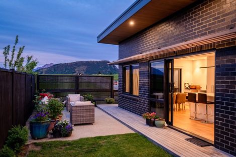 Photo of property in 35 Campbell Road, Wanaka, 9305