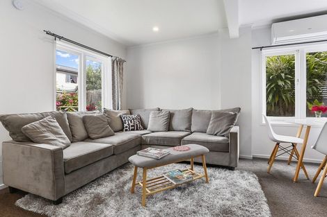 Photo of property in 3 The Circle, Manly, Whangaparaoa, 0930