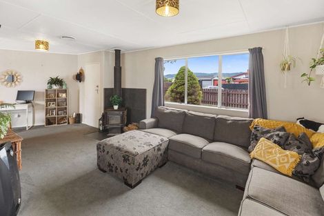 Photo of property in 4 Perth Street, Levin, 5510