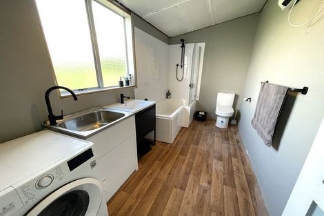 Photo of property in 1 Allan Street, Waiwera South, Clinton, 9584