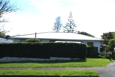 Photo of property in 33a Baird Street, Howick, Auckland, 2014