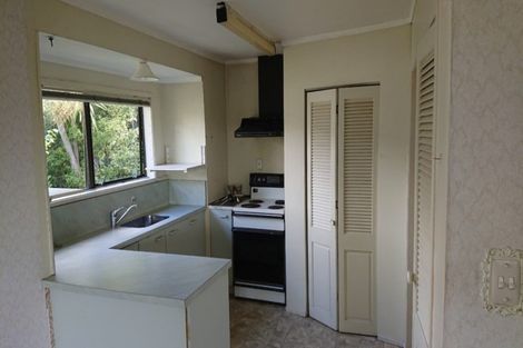 Photo of property in 2/2 Orewa Street, Torbay, Auckland, 0630