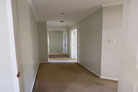 Photo of property in 3 Princeton Parade, Albany, Auckland, 0632
