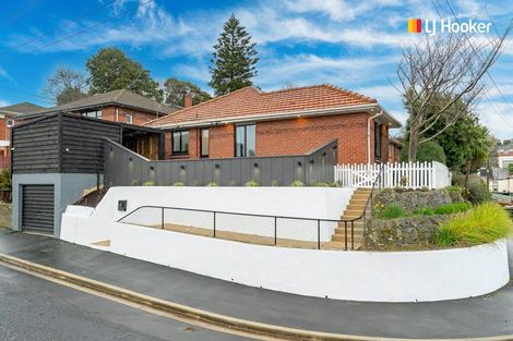 Photo of property in 2 Rutland Street, Mornington, Dunedin, 9011