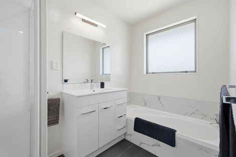 Photo of property in 194 Kainga Road, Kainga, Christchurch, 8083