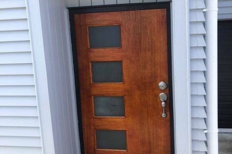 Photo of property in 93c Maplesden Drive, Clendon Park, Auckland, 2103