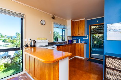 Photo of property in 52 Cullen Street, Mangawhai Heads, Mangawhai, 0505