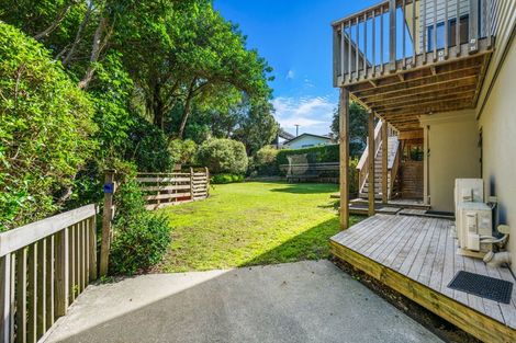 Photo of property in 33 Gordon Craig Place, Algies Bay, Warkworth, 0920