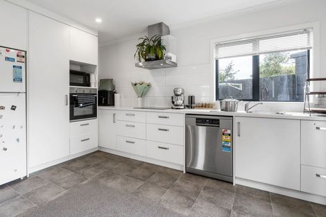 Photo of property in 4/9 Beverley Crescent, Hillcrest, Hamilton, 3216