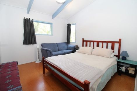 Photo of property in 111 Manuka Place, Matarangi, Whitianga, 3592