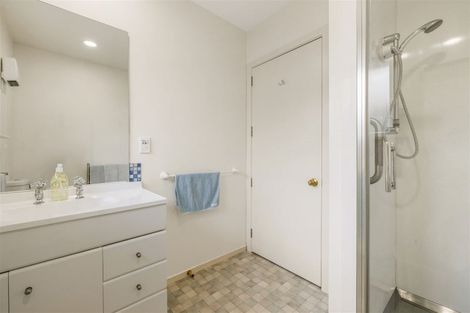 Photo of property in 9 Solway Avenue, Ilam, Christchurch, 8041