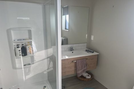 Photo of property in 121 Sutherland Road, Brookfield, Tauranga, 3110