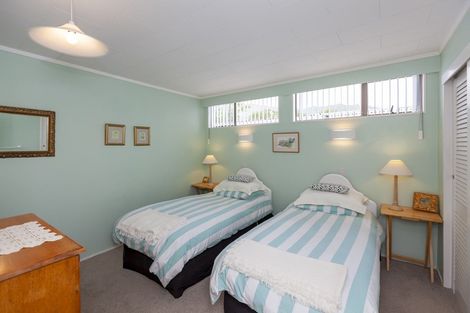 Photo of property in 82 Rimu Street, Waikanae, 5036