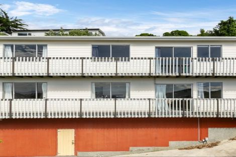 Photo of property in 46 Winston Street, Crofton Downs, Wellington, 6035