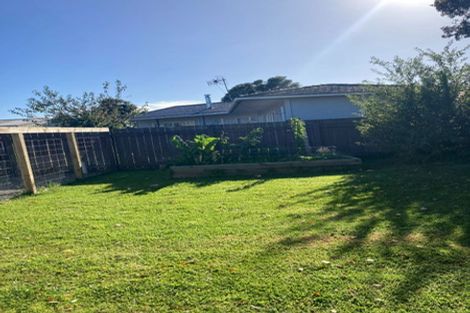 Photo of property in 5 Repo Street, Paraparaumu, 5032