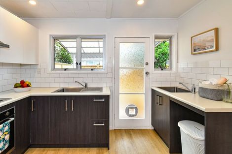 Photo of property in 2/44 Jellicoe Road, Manurewa, Auckland, 2102