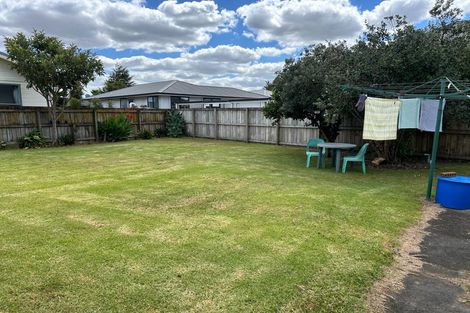 Photo of property in 15 Madill Street, Tuakau, 2121