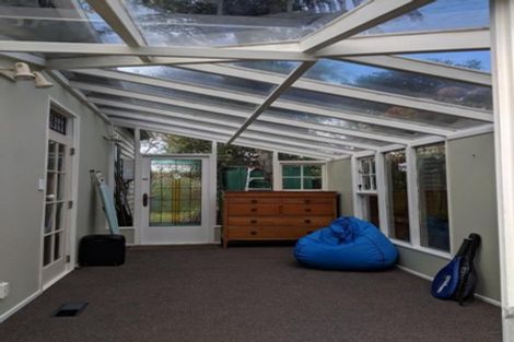 Photo of property in 2 Torless Terrace, Thorndon, Wellington, 6011