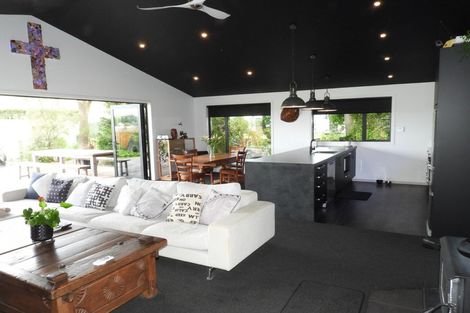 Photo of property in 19 Airedale Road, Weston, Oamaru, 9401