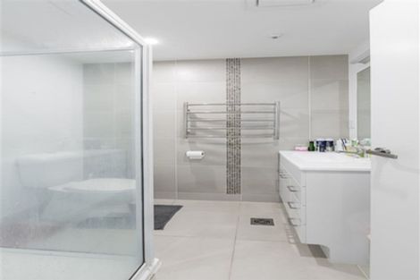 Photo of property in 221/17 Link Crescent, Stanmore Bay, Whangaparaoa, 0932