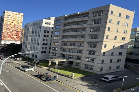 Photo of property in Summit Apartments, 11/184 Molesworth Street, Thorndon, Wellington, 6011