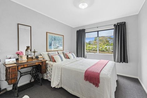 Photo of property in 3 Jensen Place, Frankleigh Park, New Plymouth, 4310