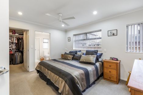 Photo of property in 28 Riverside Road, Orewa, 0931