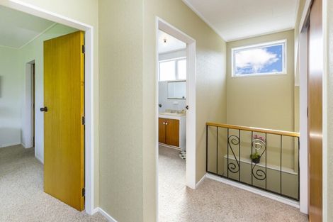 Photo of property in 3/8 Wai-iti Crescent, Woburn, Lower Hutt, 5010