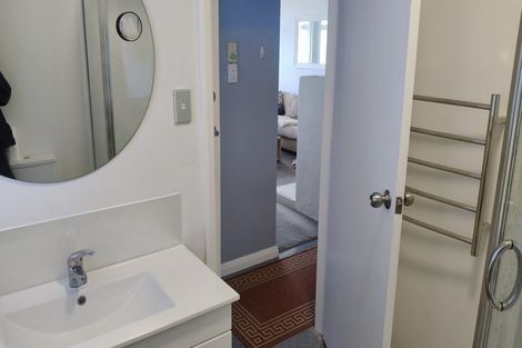 Photo of property in 156 The Esplanade, Houghton Bay, Wellington, 6023