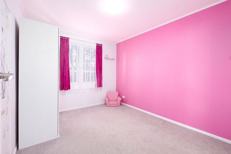 Photo of property in 116 Ennis Avenue, Pakuranga Heights, Auckland, 2010