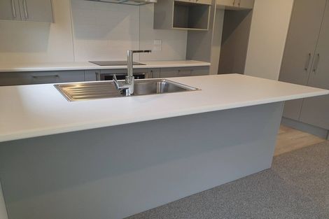 Photo of property in 43b Wainuiomata Road, Wainuiomata, Lower Hutt, 5014