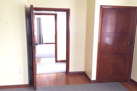 Photo of property in 30 Ihle Street, Terrace End, Palmerston North, 4410