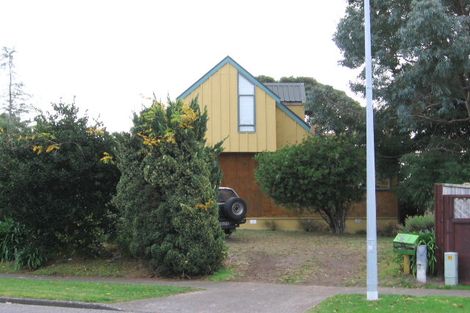 Photo of property in 51 Queens Road, Waikanae Beach, Waikanae, 5036
