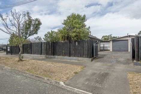 Photo of property in 255 Lake Terrace Road, Shirley, Christchurch, 8061
