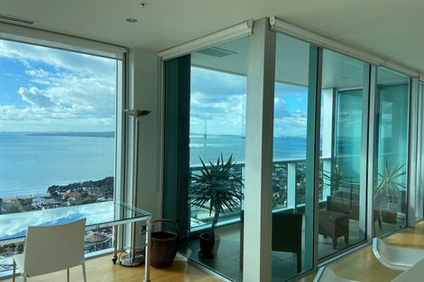 Photo of property in Sentinel Apartments, 2001/3 Northcroft Street, Takapuna, Auckland, 0622