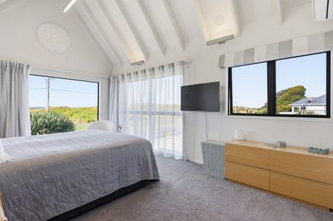 Photo of property in 670 Papamoa Beach Road, Papamoa Beach, Papamoa, 3118