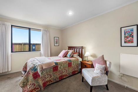 Photo of property in 16 Archer Court, Hamilton East, Hamilton, 3216