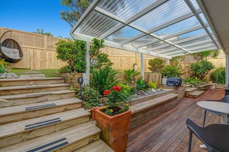 Photo of property in 28 Duncansby Road, Stanmore Bay, Whangaparaoa, 0932