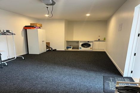 Photo of property in 2 Porowha Road, Westgate, Auckland, 0814