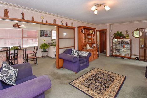 Photo of property in 34 Lawrence Crescent, Hillpark, Auckland, 2102