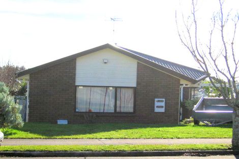 Photo of property in 27 Rosehill Place, Nawton, Hamilton, 3200