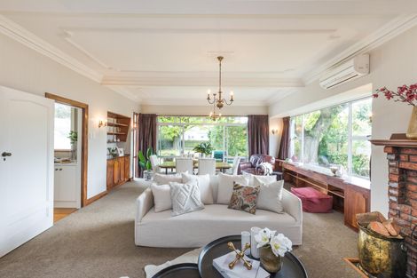 Photo of property in 11 Elmira Avenue, Hokowhitu, Palmerston North, 4410