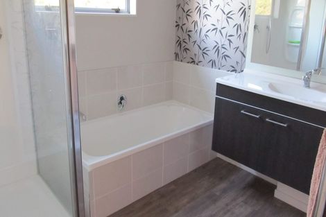 Photo of property in 93 Topaz Drive, Papamoa Beach, Papamoa, 3118