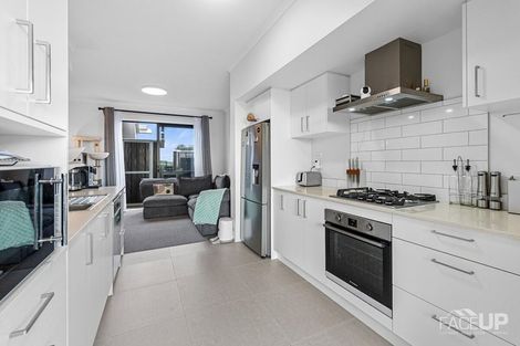 Photo of property in 28 Rahopuru Road, Westgate, Auckland, 0614