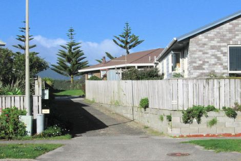 Photo of property in 36 Rutherford Drive, Waikanae Beach, Waikanae, 5036